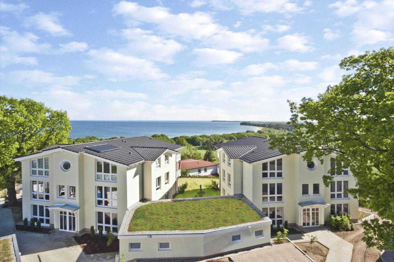 Mit Meerblick Und Balkon, Gratis Nutzung Vom Ahoi Erlebnisbad Und Sauna In Sellin - Meeresblick Fewo 48 غورين المظهر الخارجي الصورة